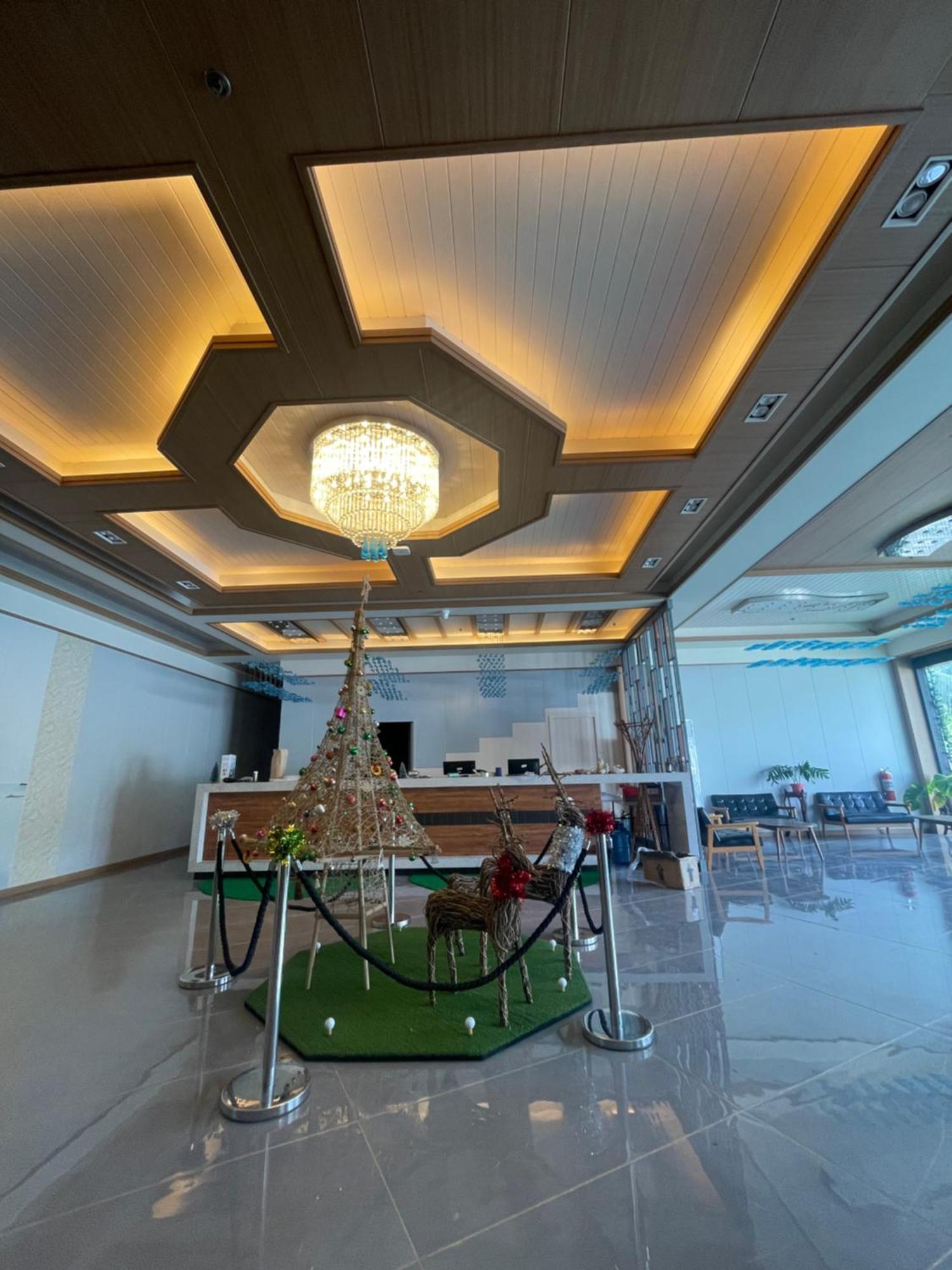 W Golf Resort Oslob Bagian luar foto
