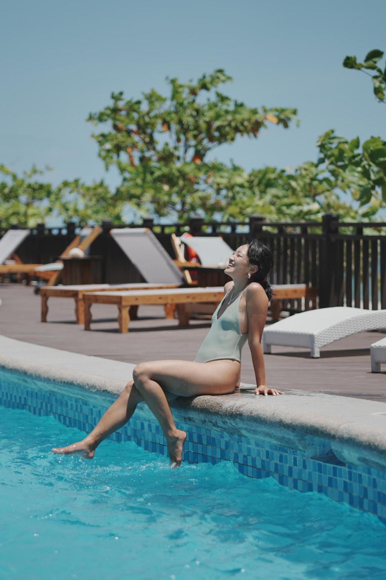 W Golf Resort Oslob Bagian luar foto