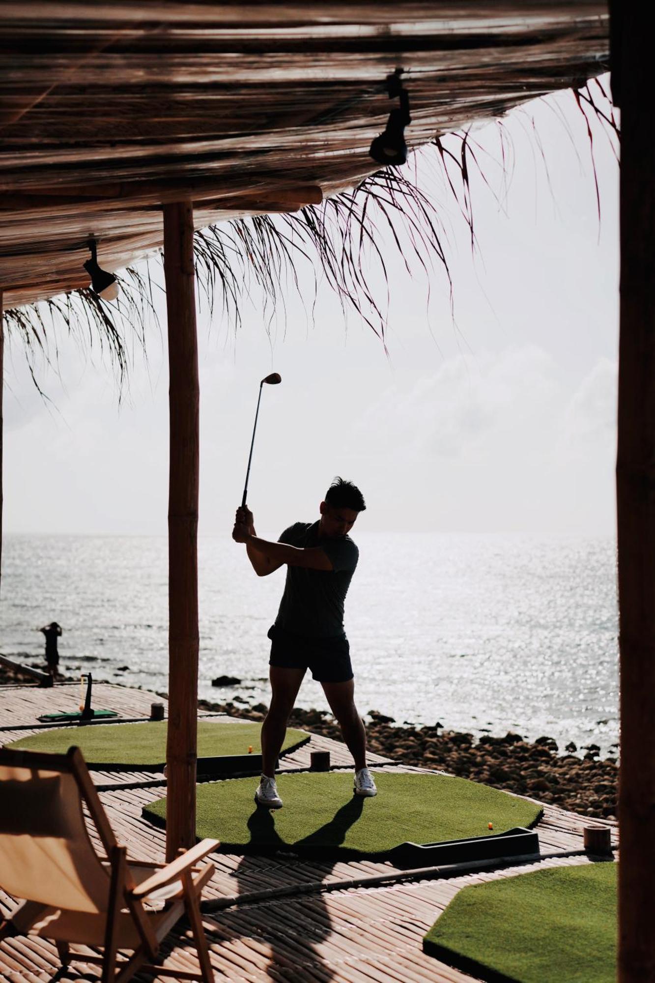 W Golf Resort Oslob Bagian luar foto